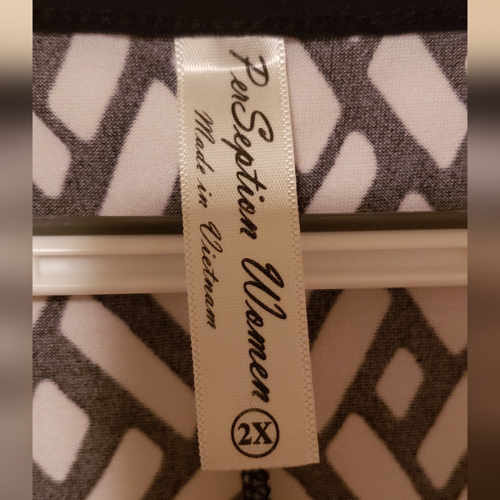 Per Seption Woman 2x  black and white sleeveless blouse - Picture 3 of 3